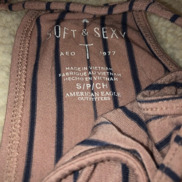 AE Cold Shoulder Striped Top - Picture 4 of 4